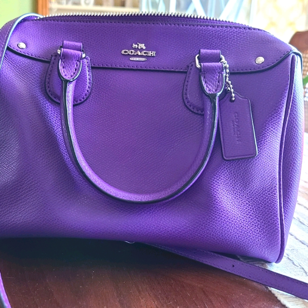 Bennett mini Coach satchel. Purple EUC